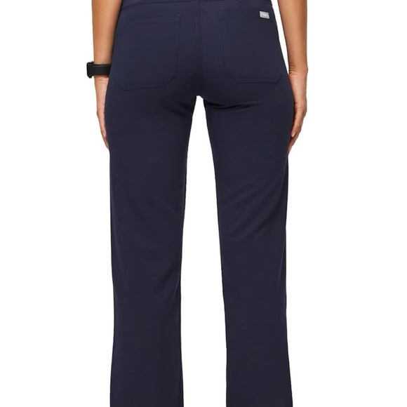 Fig Scrub Pants Livingston Style - Picture 2 of 3